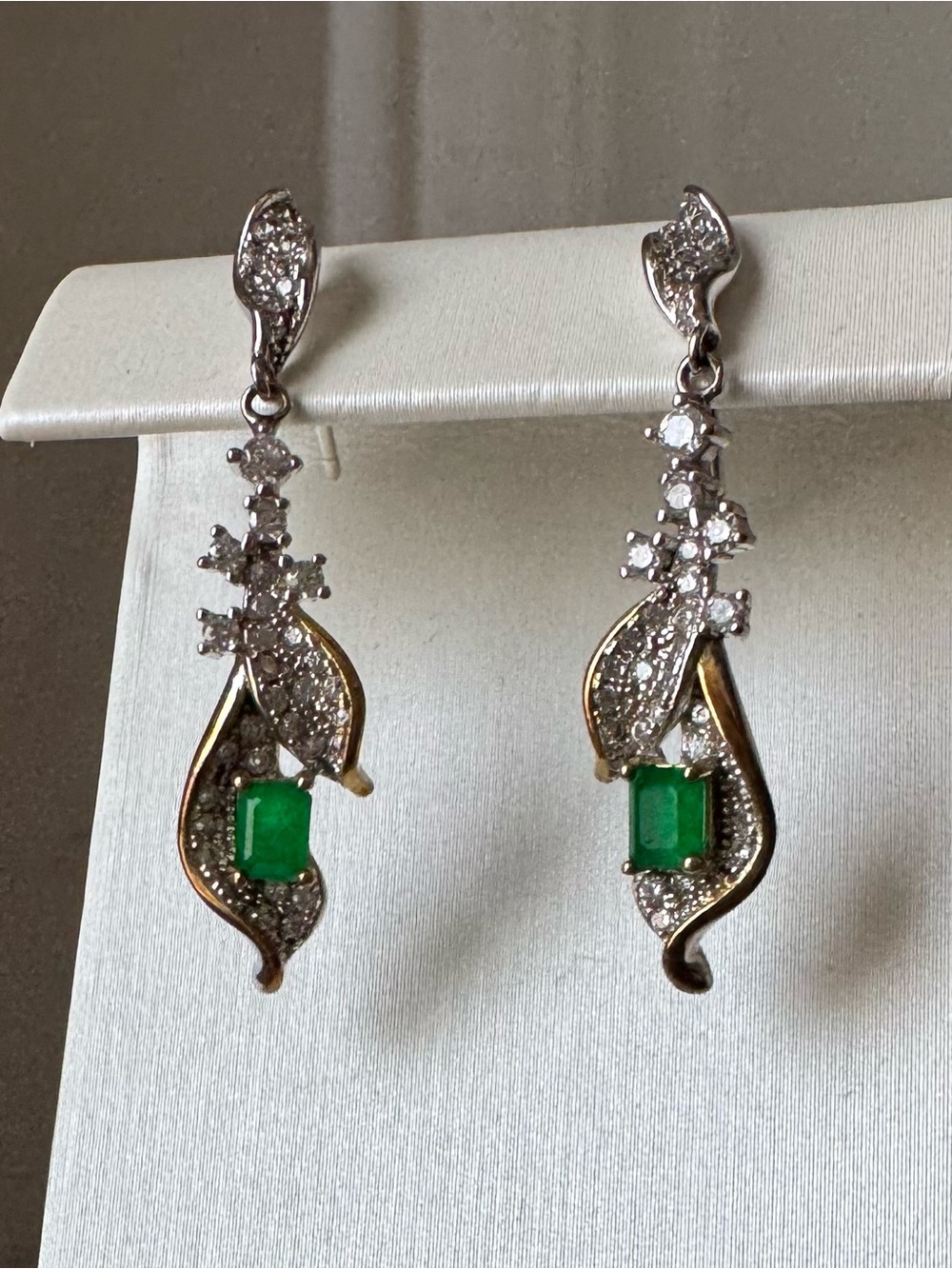 S925 emerald earrings dangle bicolour silver and gold setting